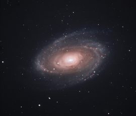 M81 Bodes Galaxy - Simon Plumley